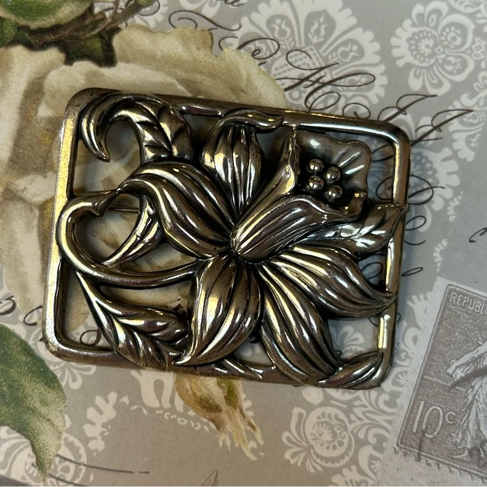 GORGEOUS big DANECRAFT STERLING SILVER vintage lily pin